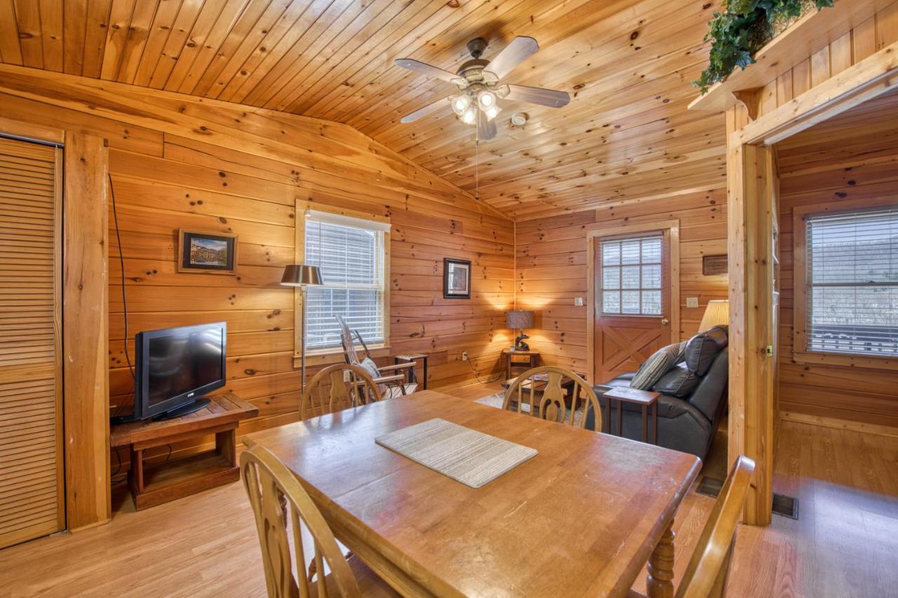 Campground Cabin Lake Junaluska Exterior foto